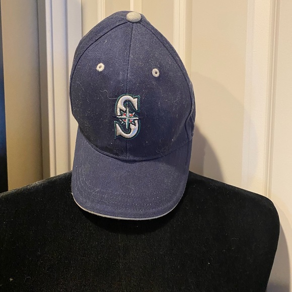 Kids Seattle Mariner’s Hat - Picture 5 of 7